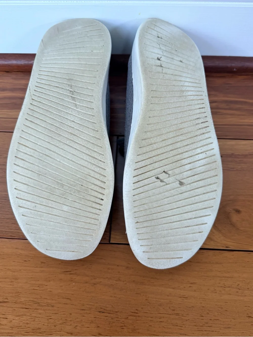 Allbirds Men’s Tree Slip-On Loungers in Gray (Size 9)